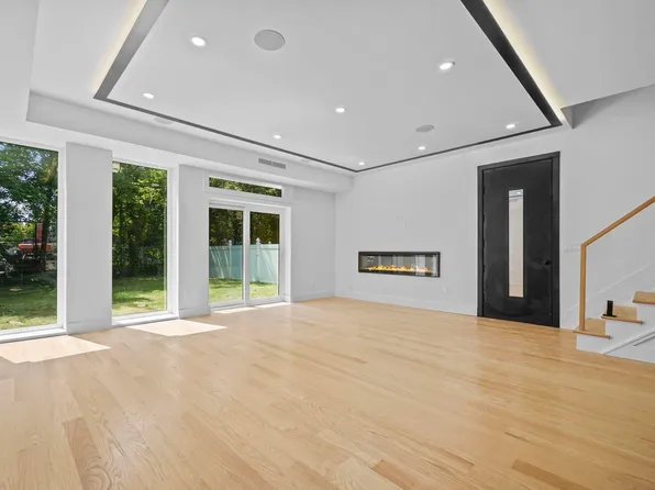 21 Highland Ave #B, Jersey City, NJ 07306
