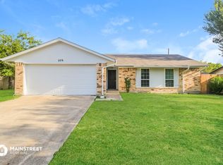 506 Oak Ridge Pl, Grand Prairie, TX 75052