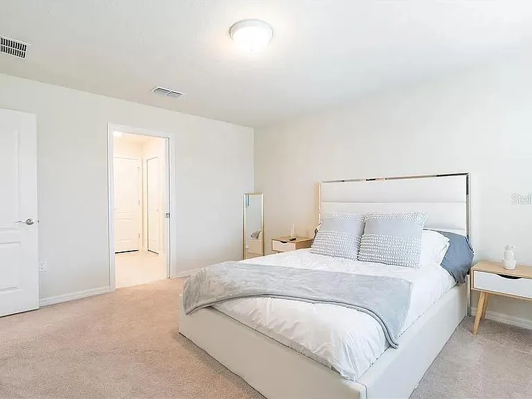 7243 Oakmoss Loop — Photo 30