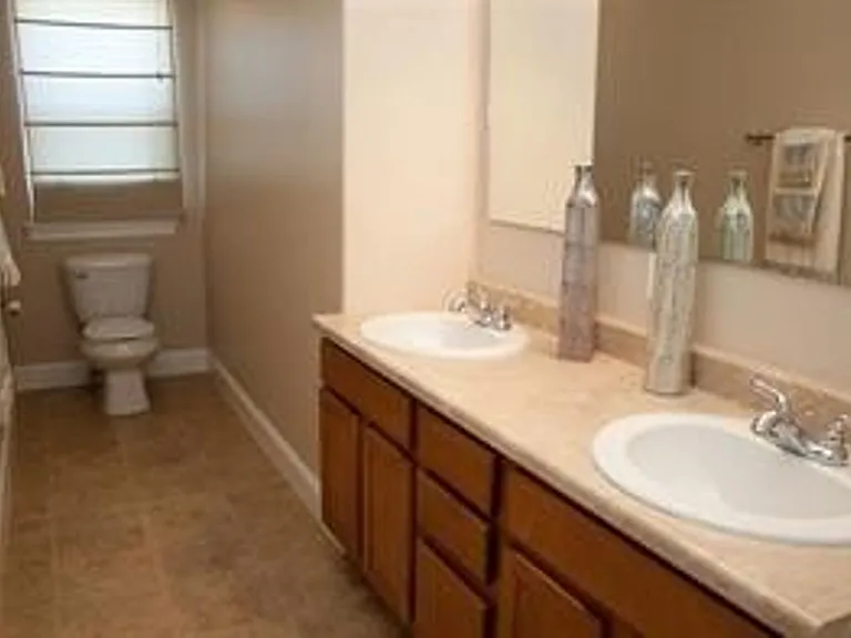 93 Engberg Ln — Photo 11