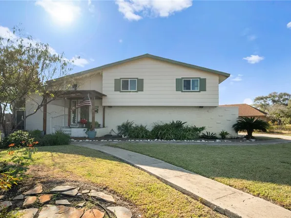 6845 Aswan Dr, Corpus Christi, TX 78412