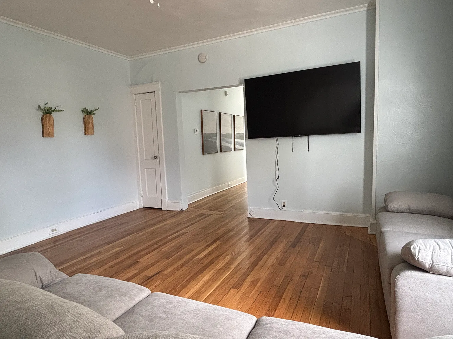 4 bed, $3,380 — Photo 3