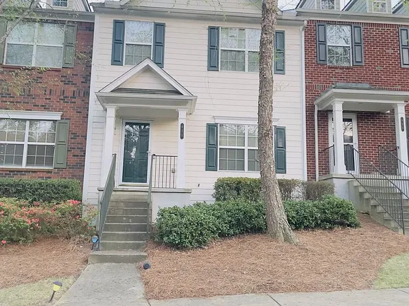 825 Society Ct, Woodstock, GA 30188