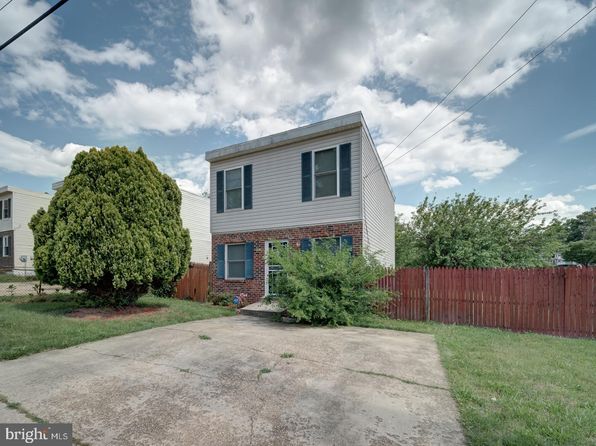 5801 Crown St, Capitol Heights, MD 20743