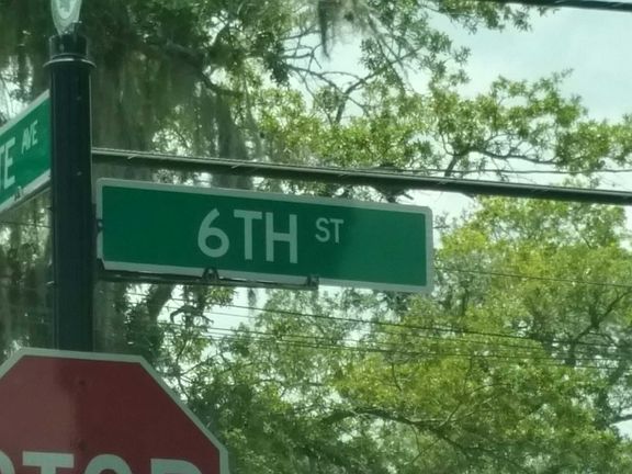 5th image of 622 6th St
