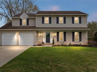 1055 Oldstone Rd, Allentown, PA 18103