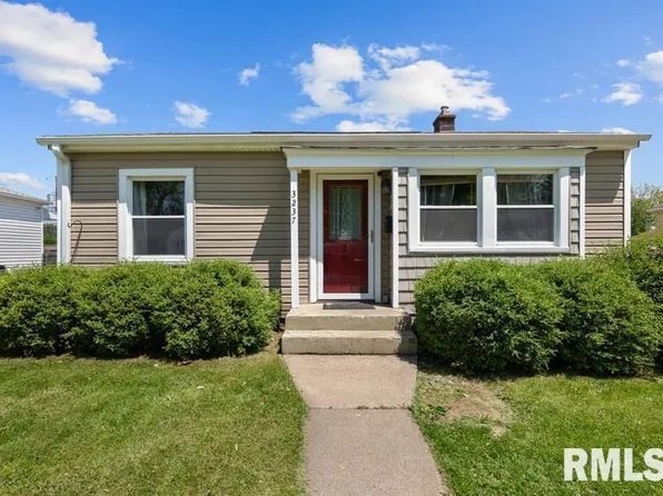 3237 25th St, Rock Island, IL 61201
