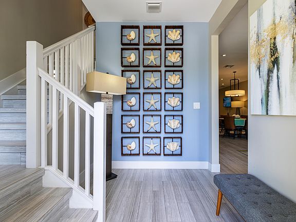 3rd image of 19 Largo Ave