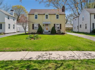 72 Hampshire Dr, Rochester, NY 14618