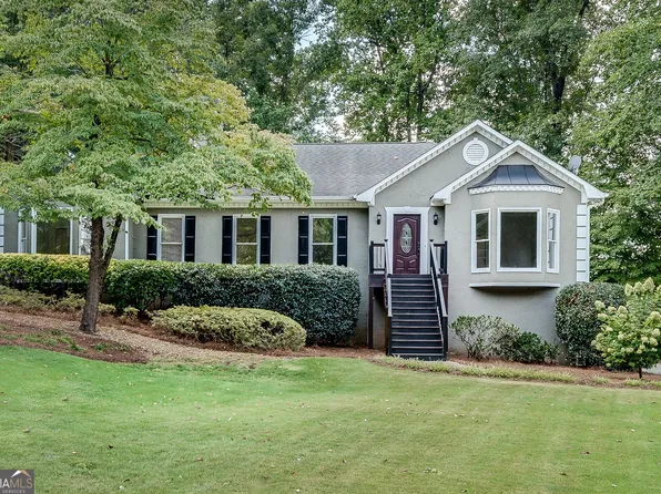 1621 Willow Way, Woodstock, GA 30188