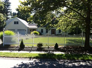 4 Stacey Rd, Middleboro, MA 02346