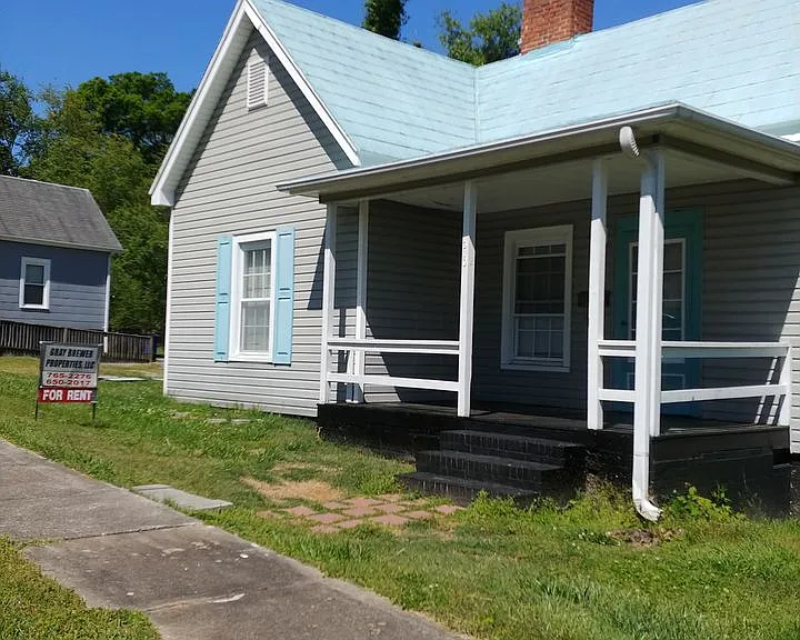 310 Townley St — Photo 1