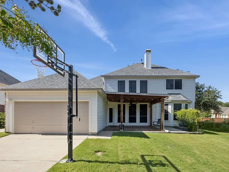 3201 Kent Dr — Photo 17