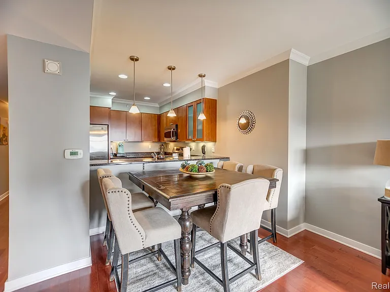 1135 Shelby St #2605 — Photo 8