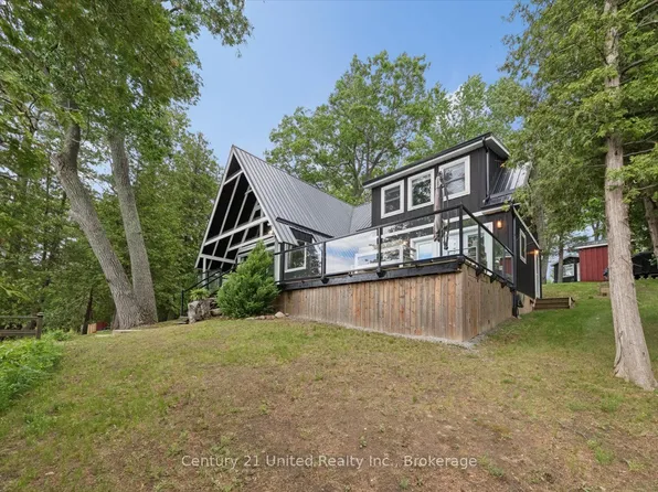 54 Cow Is, Otonabee South Monaghan, ON K0L 1B0