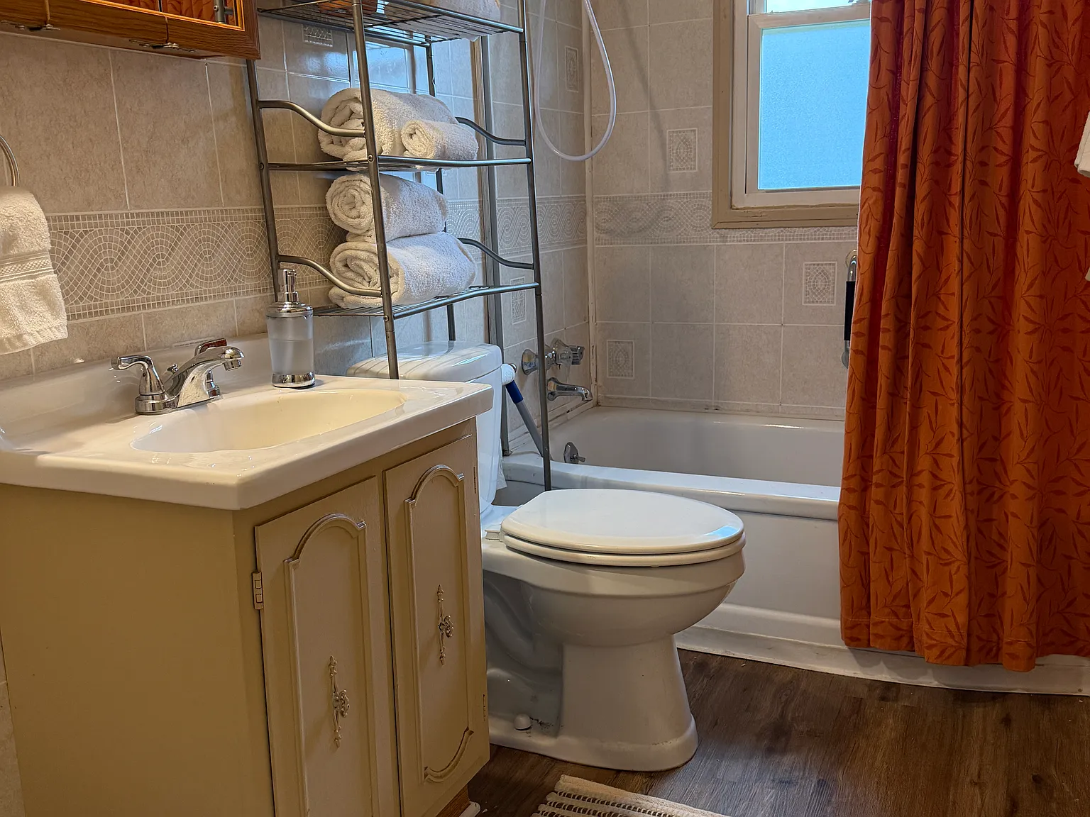 2 bed, 728 sqft, $1,245 — Photo 2