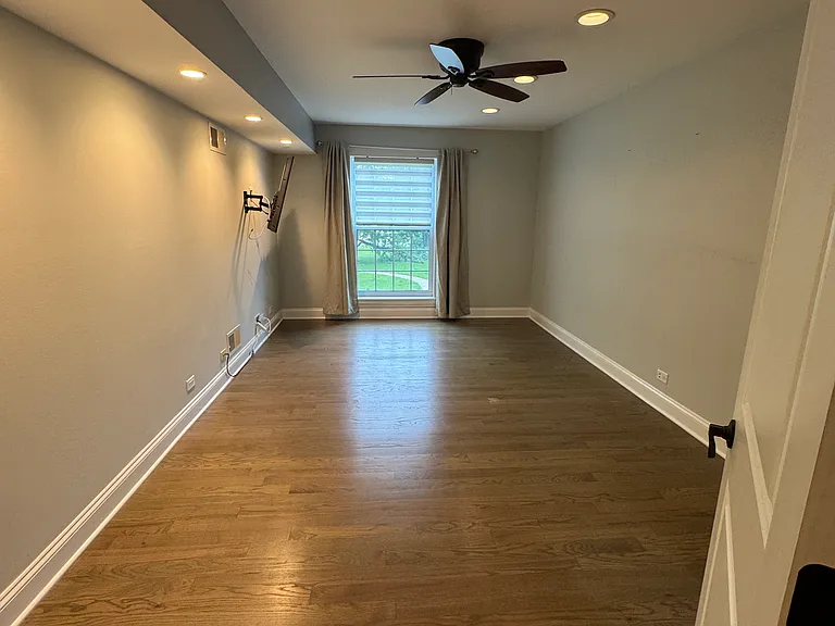 5200 Carriageway Dr #203 — Photo 4