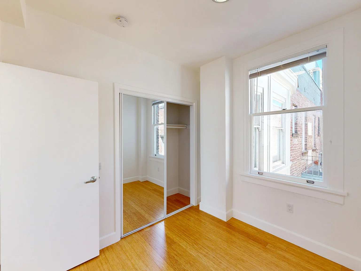 540 Leavenworth Street — Photo 2