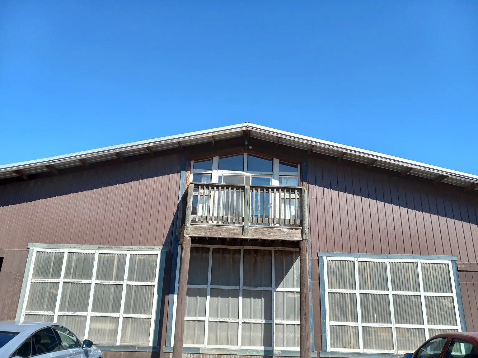 4255 Wellsford Rd — Photo 2