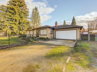 771 Beall Ln, Central Point, OR 97502