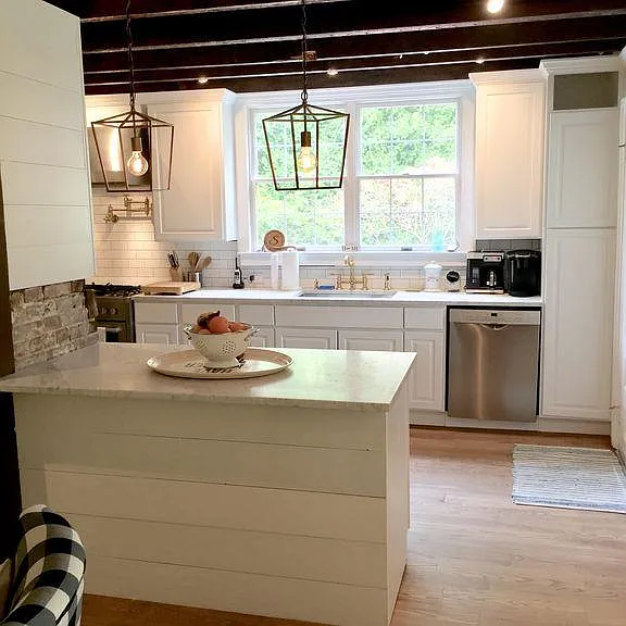 8 Tuthill Point Rd — Photo 8
