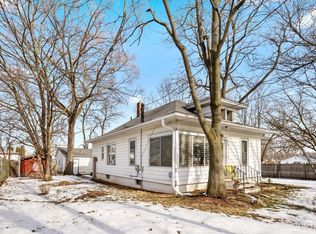 1146 2nd Ave, Aurora, IL 60505