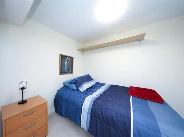 127 Bay 23rd Street image 23 of 31