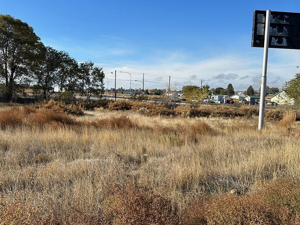 2nd image of 419 5th Avenue SE