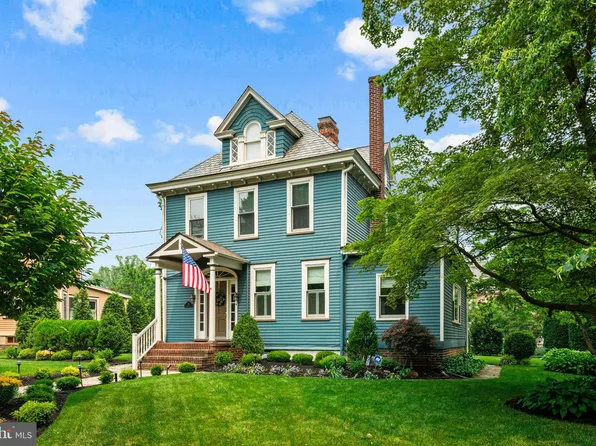 219 Warwick Rd, Haddonfield, NJ 08033