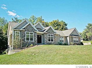 4387 Chosen Spot Dr, Canandaigua, NY 14424
