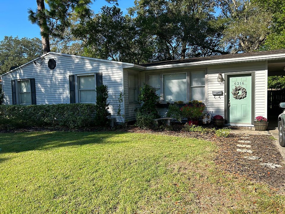 Ranch-Style House