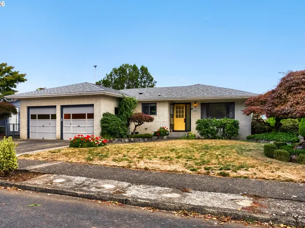 14141 NE Fremont Ct, Portland, OR 97230