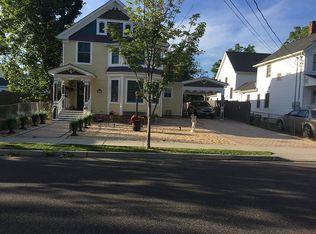416 South St, Greenport, NY 11944