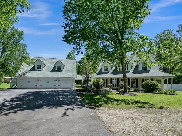 13685 Tommy Smith Rd, Conroe, TX 77306
