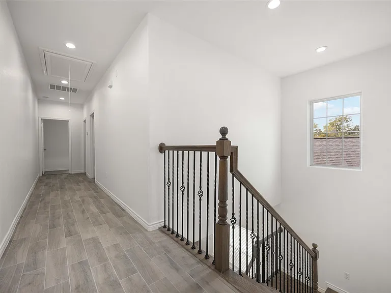 4406 Sterling St #B — Photo 17
