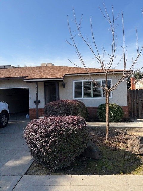 1st image of 147 S Wellington Way