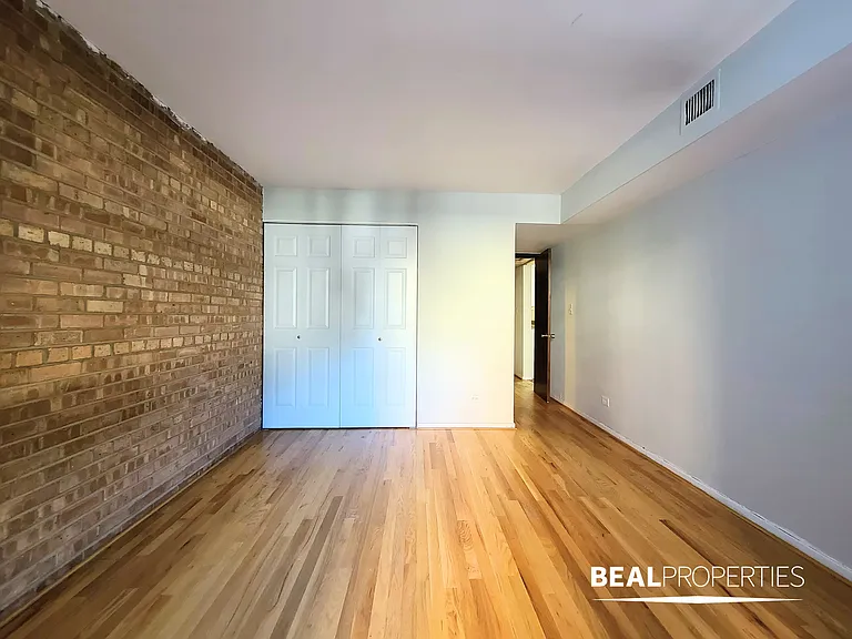 1220 North LaSalle Street — Photo 61
