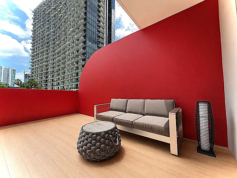 90 NE 32nd St #611 — Photo 12