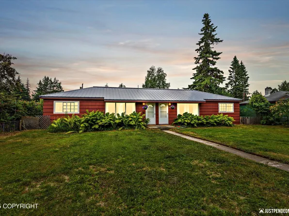 2427 Tulik Dr, Anchorage, AK 99517