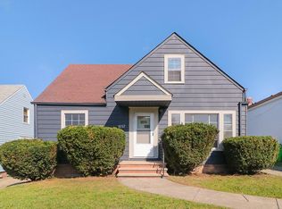 9157 Garfield Blvd, Garfield Heights, OH