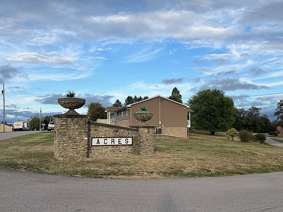 3rd image of *** 30 Ellen Dr.