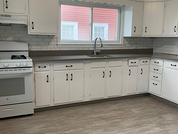 4th image of 80 Whiton Ave #80