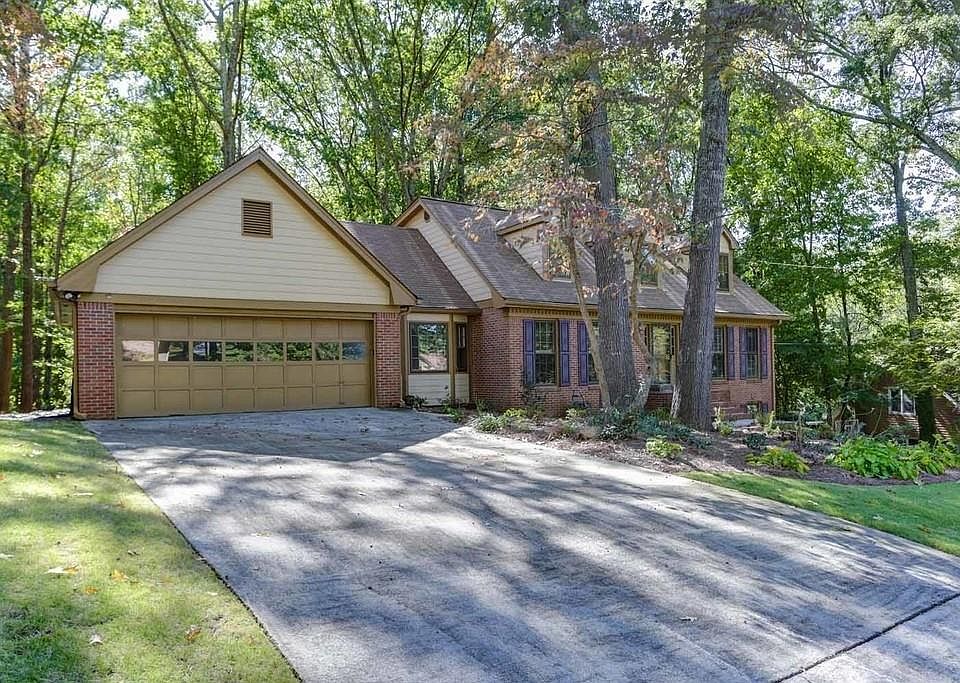 1st image of 2866 Livsey Dr