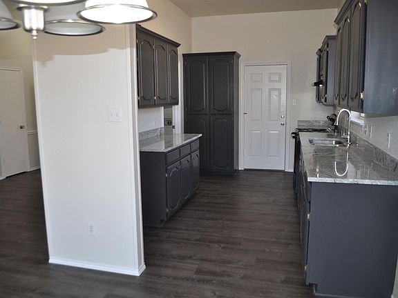 2nd image of 308 Myrtle Ave