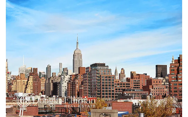 Sold by Douglas Elliman | media 14
