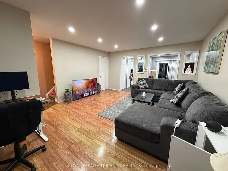 690 Little Grey St #40 — Photo 5