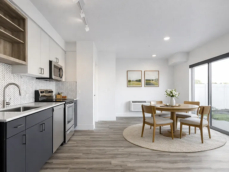 The Eliana Apartments — Photo 24
