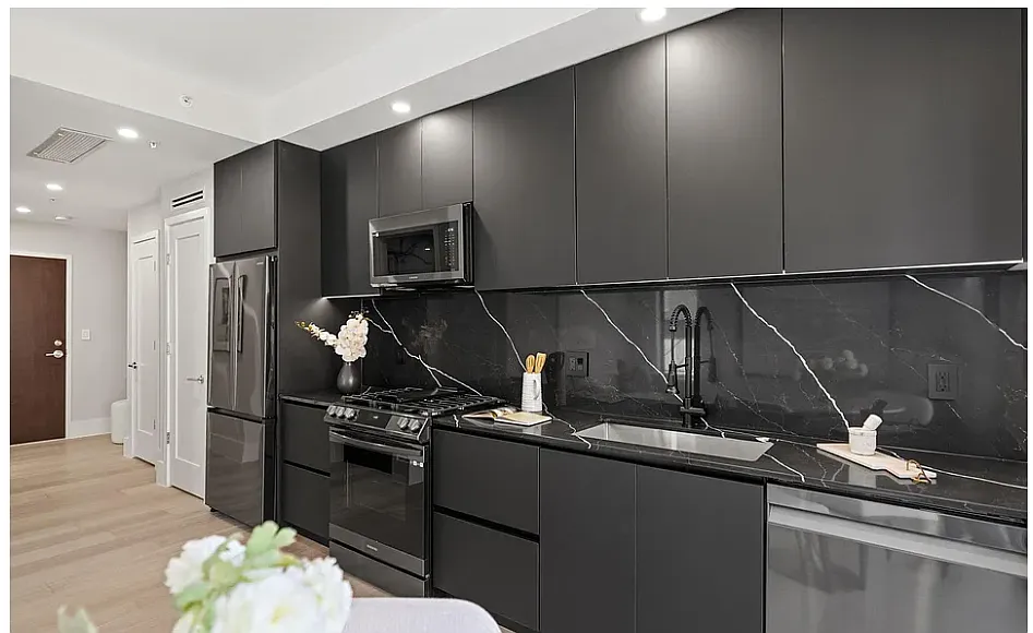 Photo 2 of 11 - 3219 Wisconsin Ave NW #202 - Washington, DC Building Photo - 3219 Wisconsin Ave NW #202
