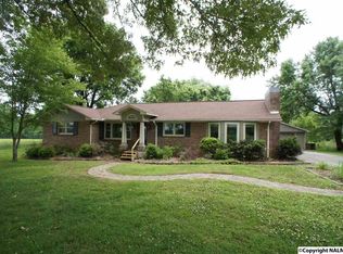 28668 Thach Rd, Athens, AL 35613