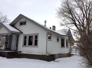 1414 E Garfield St, Laramie, WY 82070